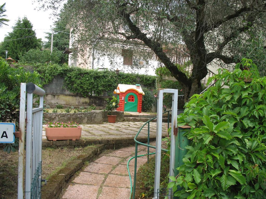 Casa Anna Διαμέρισμα Γκάρντα Εξωτερικό φωτογραφία